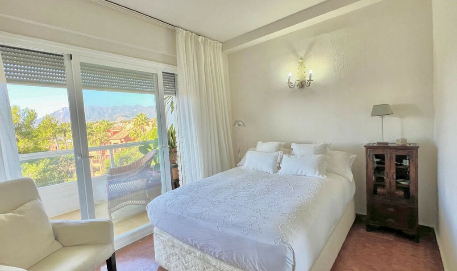 Resale - Apartment -
Las Chapas