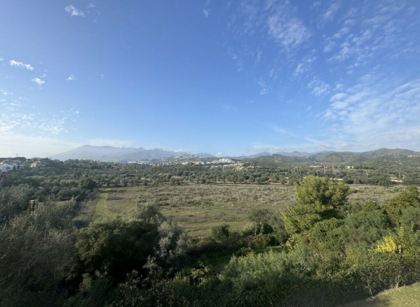 Resale - Apartment -
Las Chapas