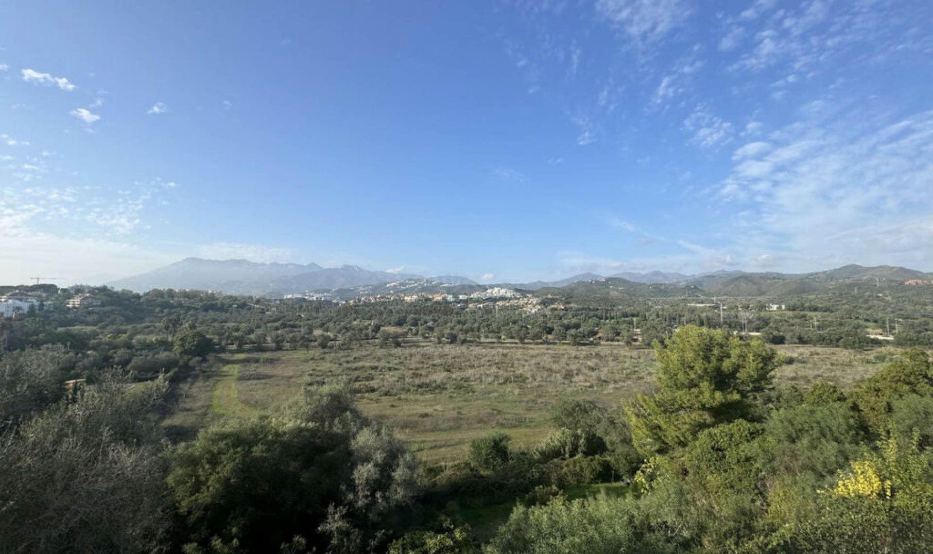 Resale - Apartment -
Las Chapas
