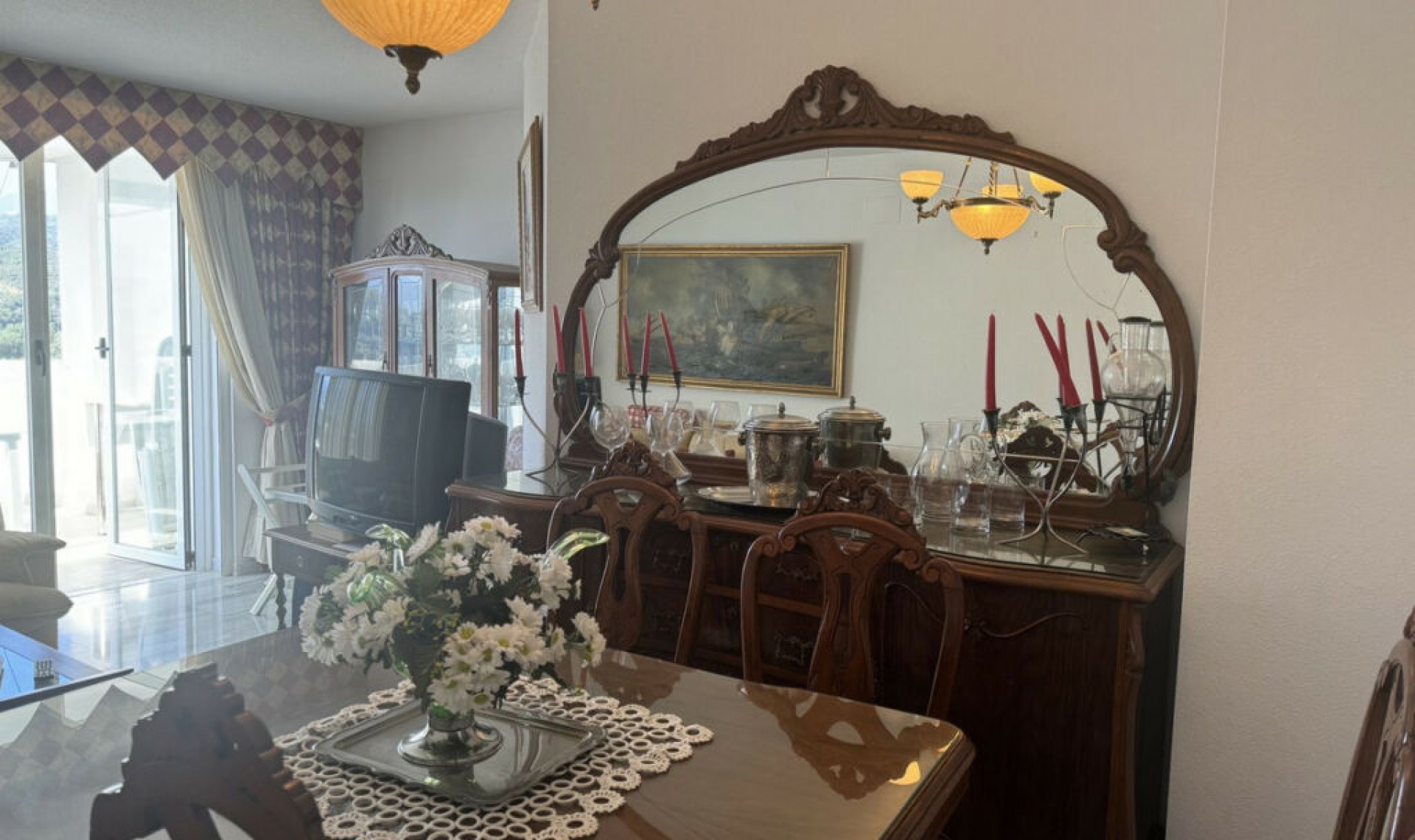 Resale - Apartment -
Las Chapas