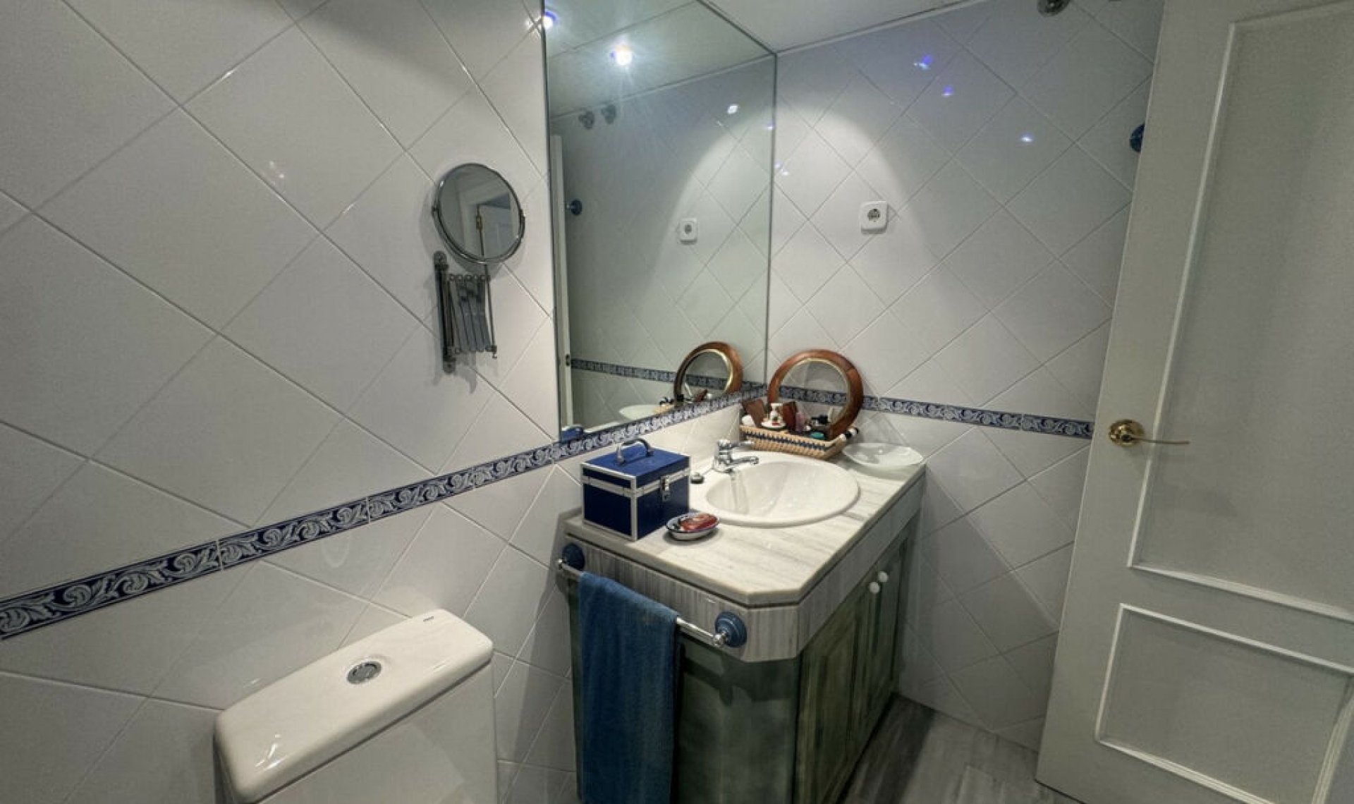 Resale - Apartment -
Las Chapas