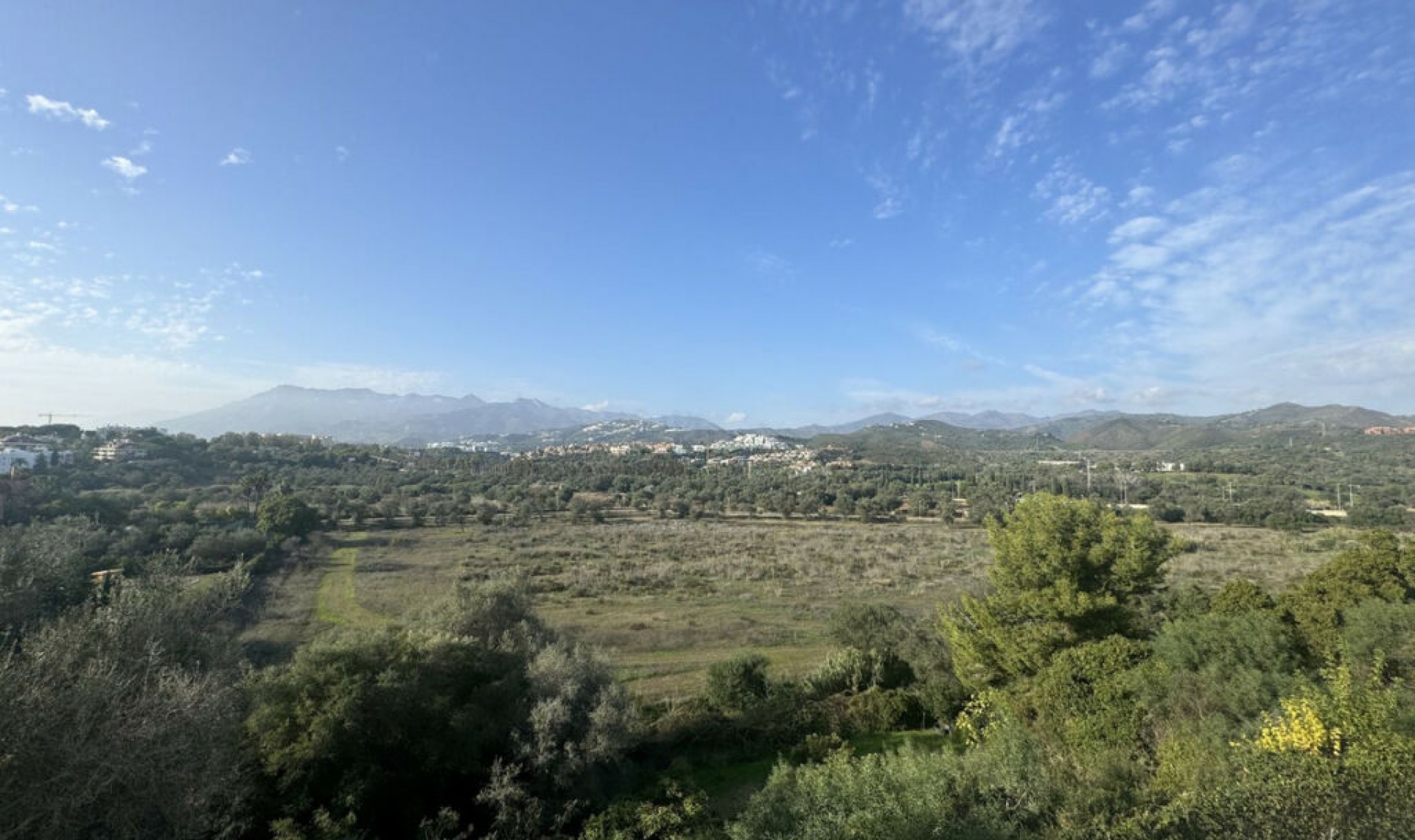 Resale - Apartment -
Las Chapas