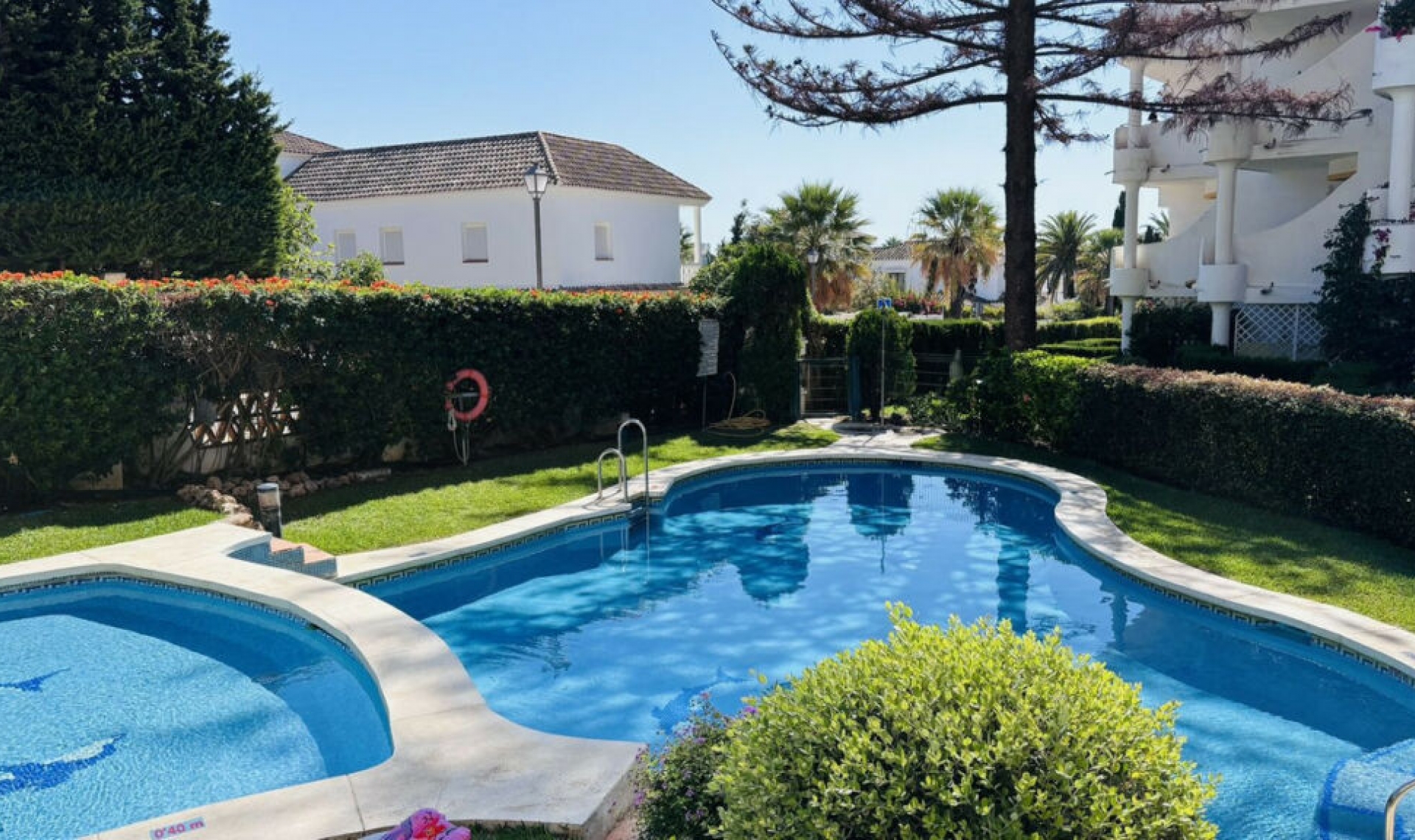 Resale - Apartment -
Las Chapas