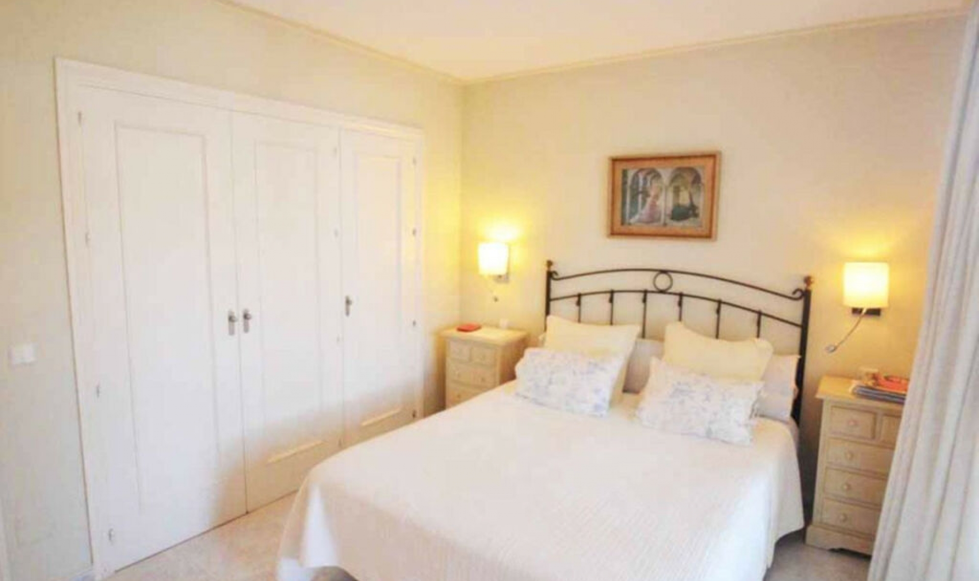 Resale - Apartment -
Las Chapas