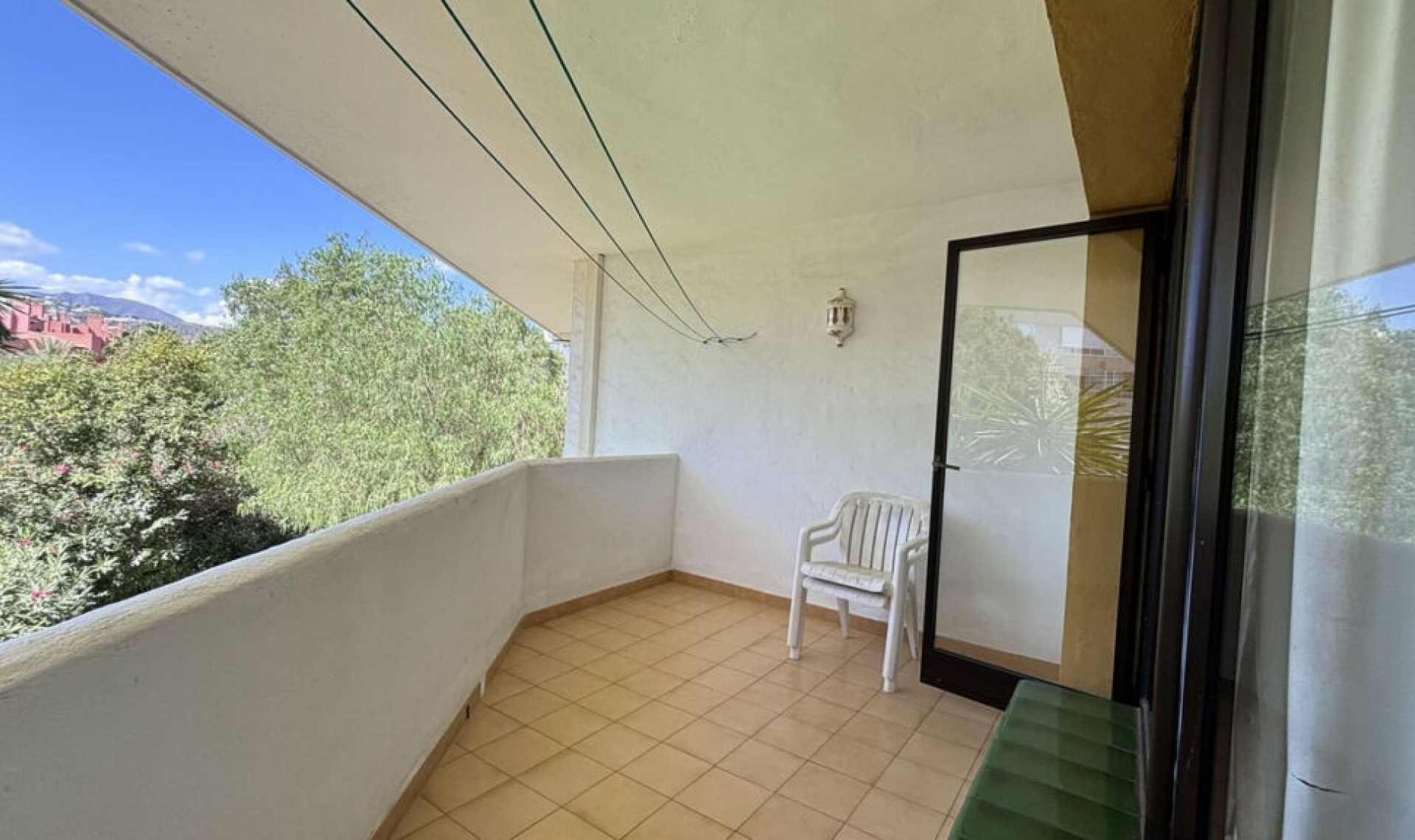 Resale - Apartment -
Las Chapas