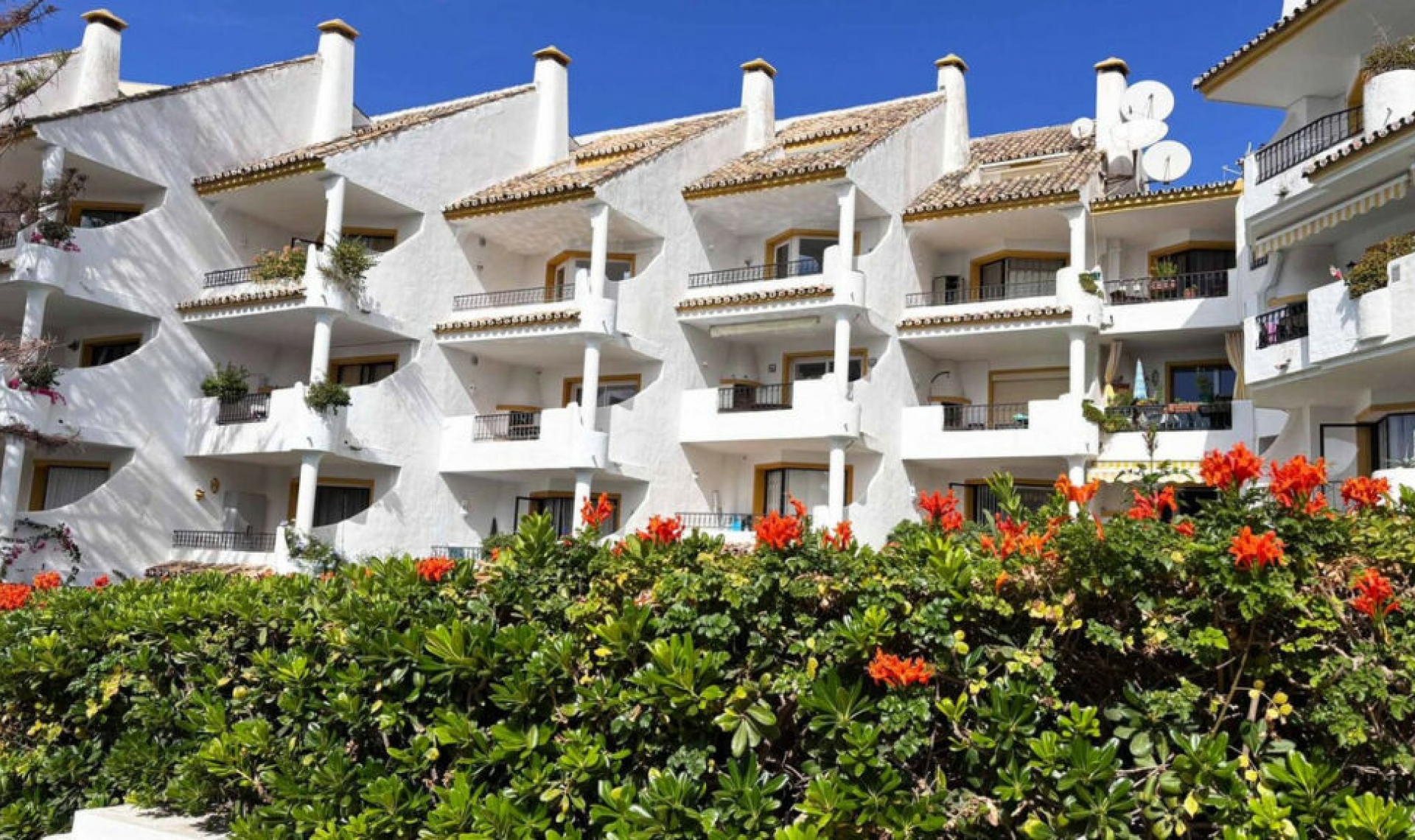 Resale - Apartment -
Las Chapas