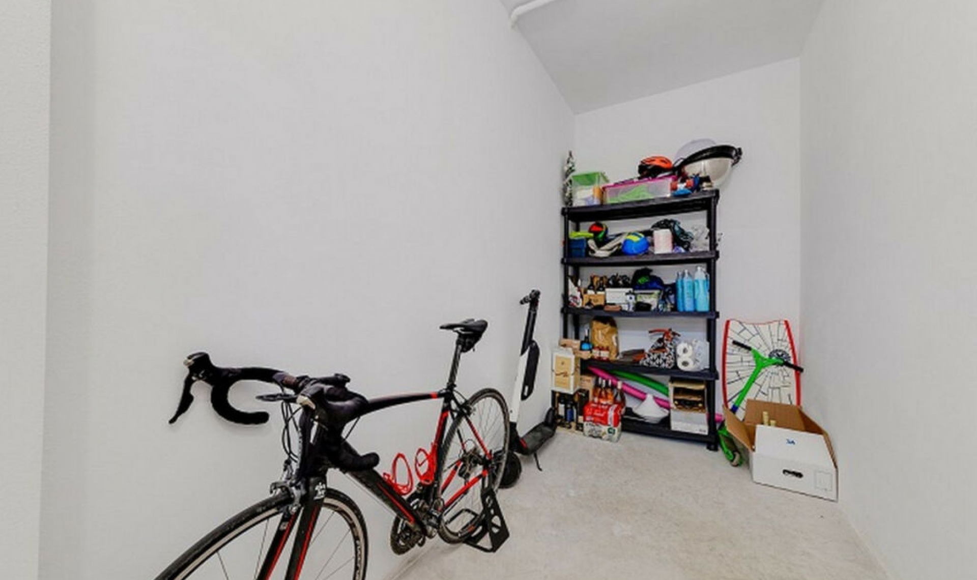 Resale - Apartment -
Las Colinas Golf