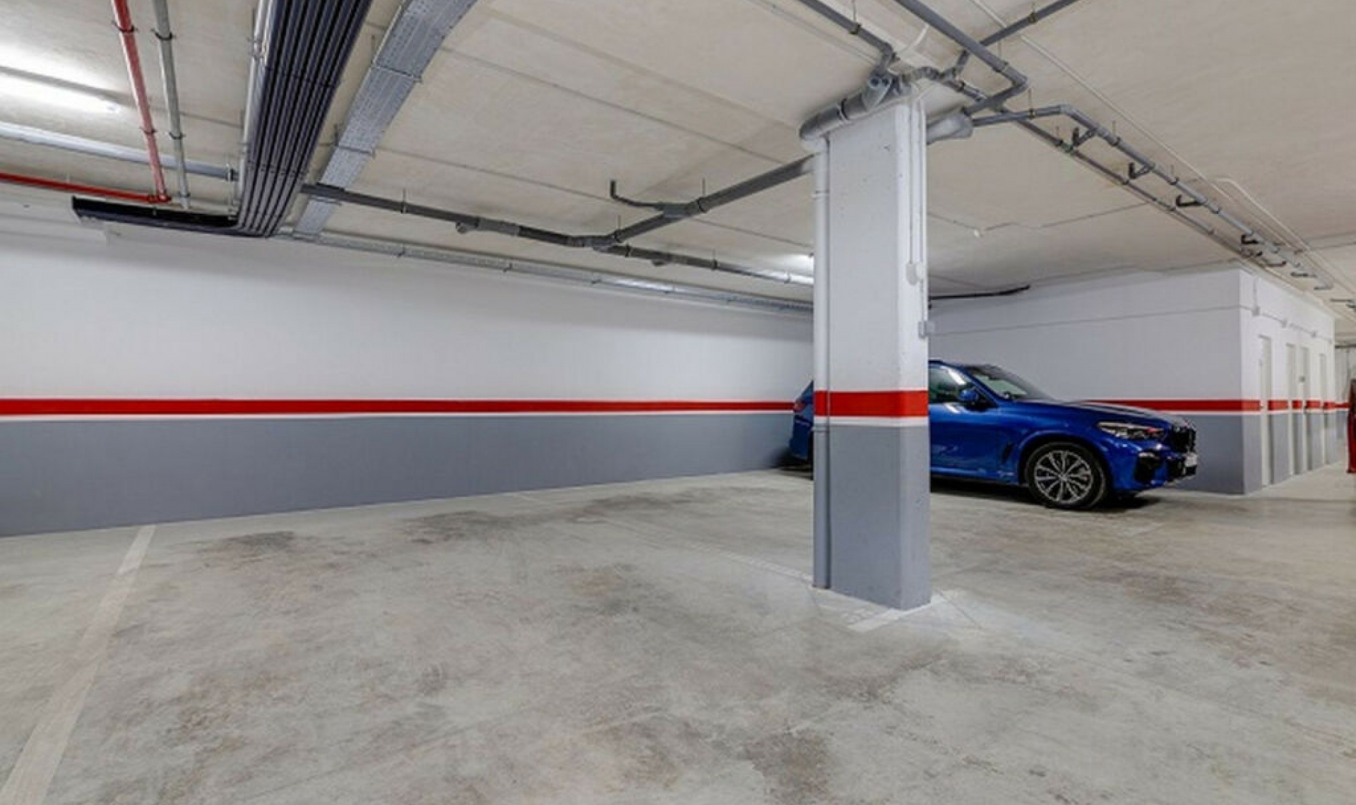 Resale - Apartment -
Las Colinas Golf