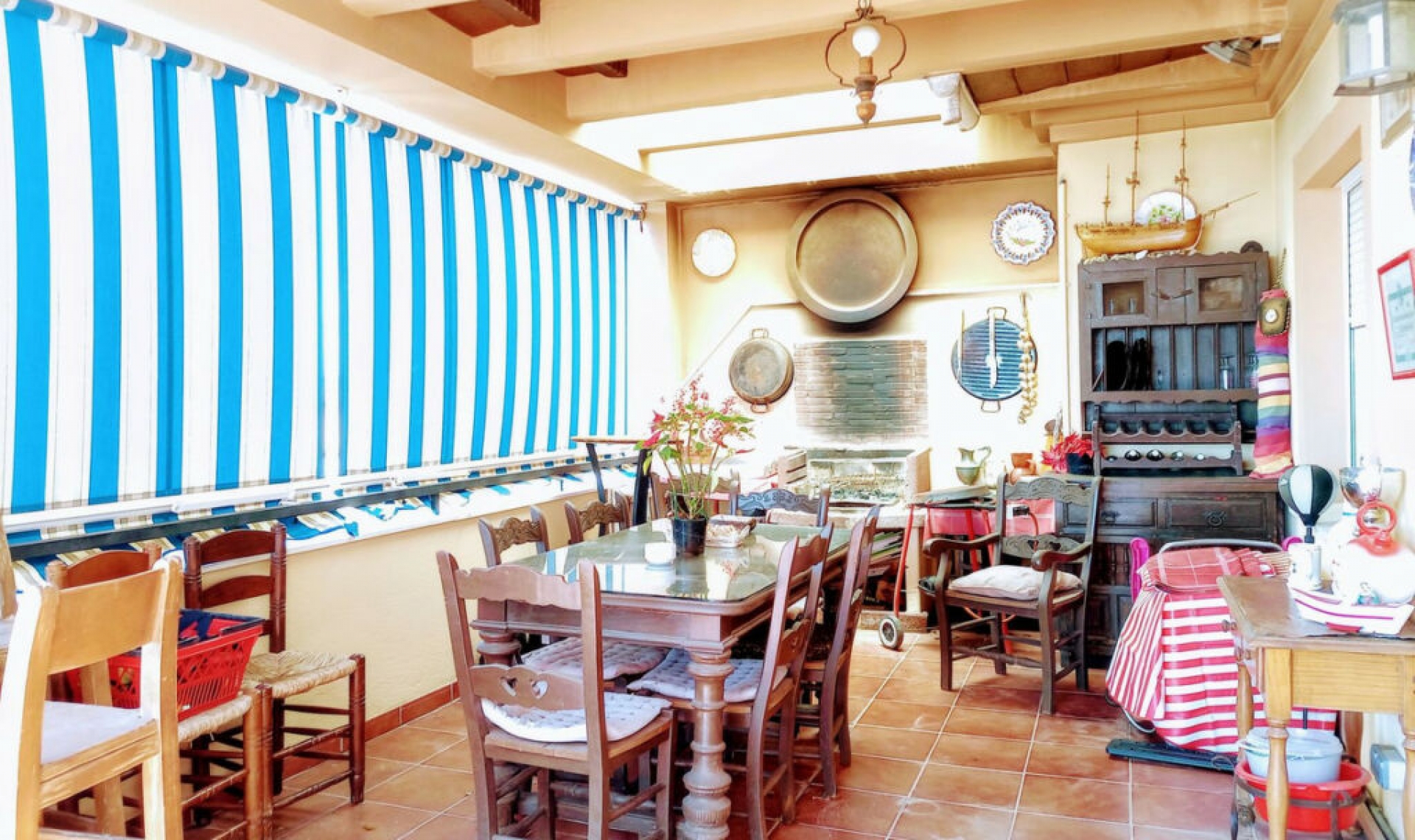 Resale - Apartment -
Las Lagunas