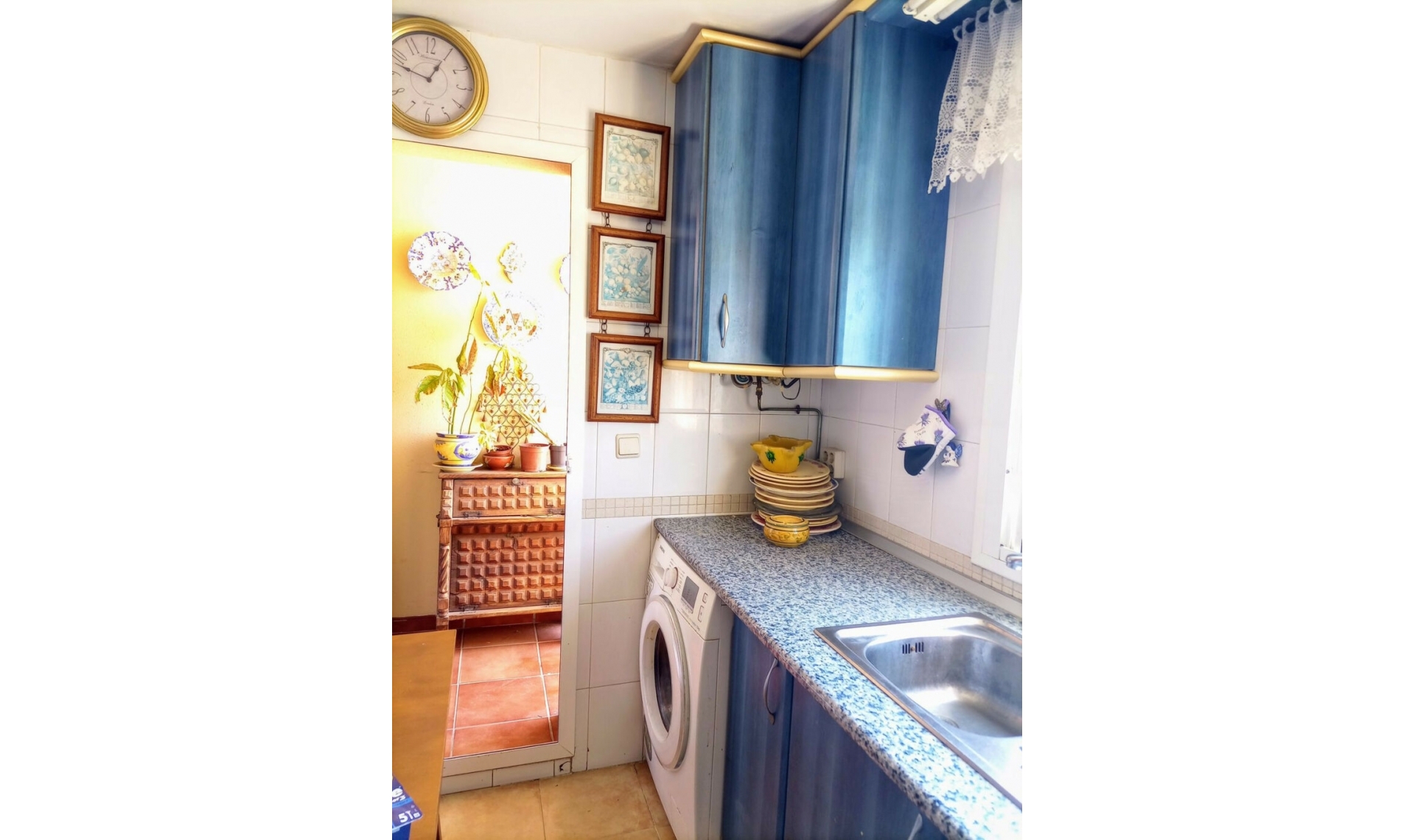 Resale - Apartment -
Las Lagunas