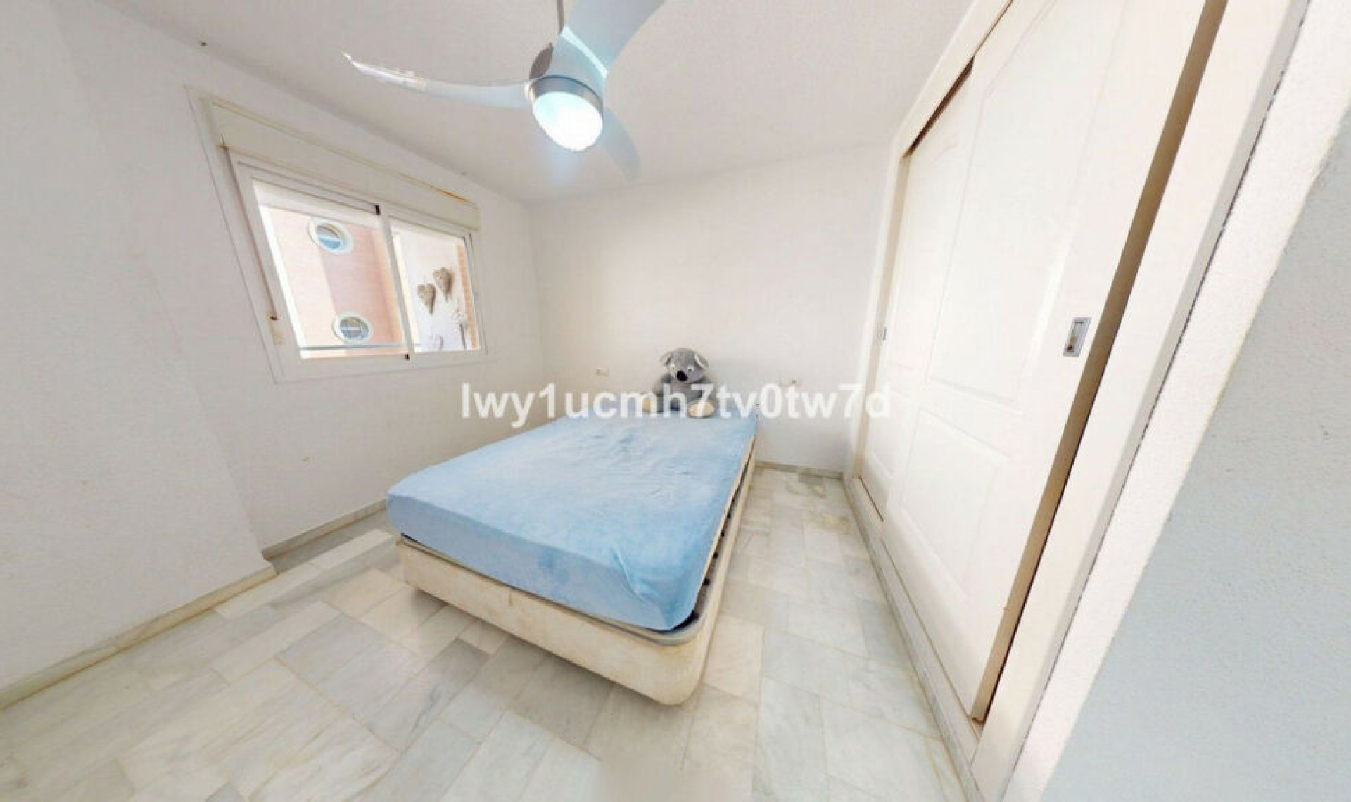 Resale - Apartment -
Las Lagunas