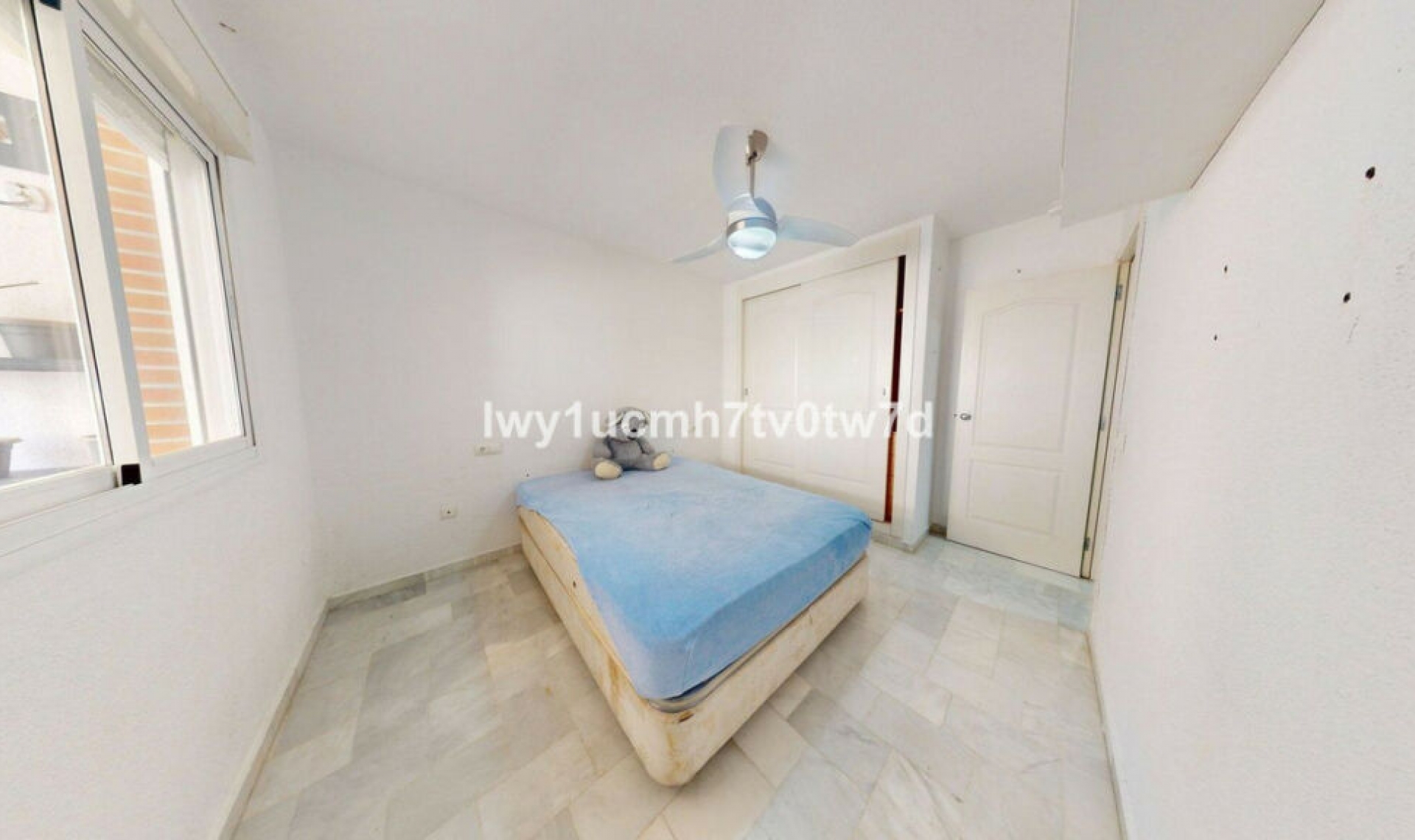 Resale - Apartment -
Las Lagunas