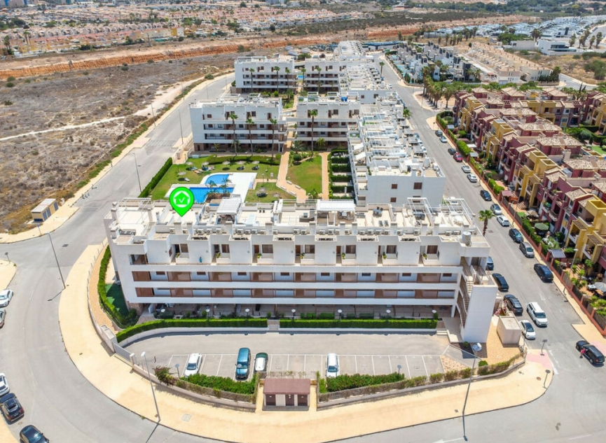 Resale - Apartment -
Lomas de Cabo Roig