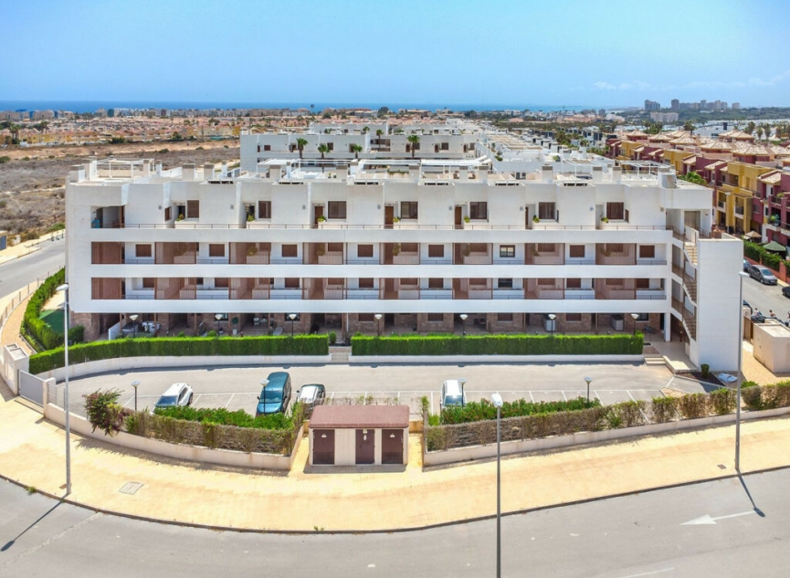 Resale - Apartment -
Lomas de Cabo Roig
