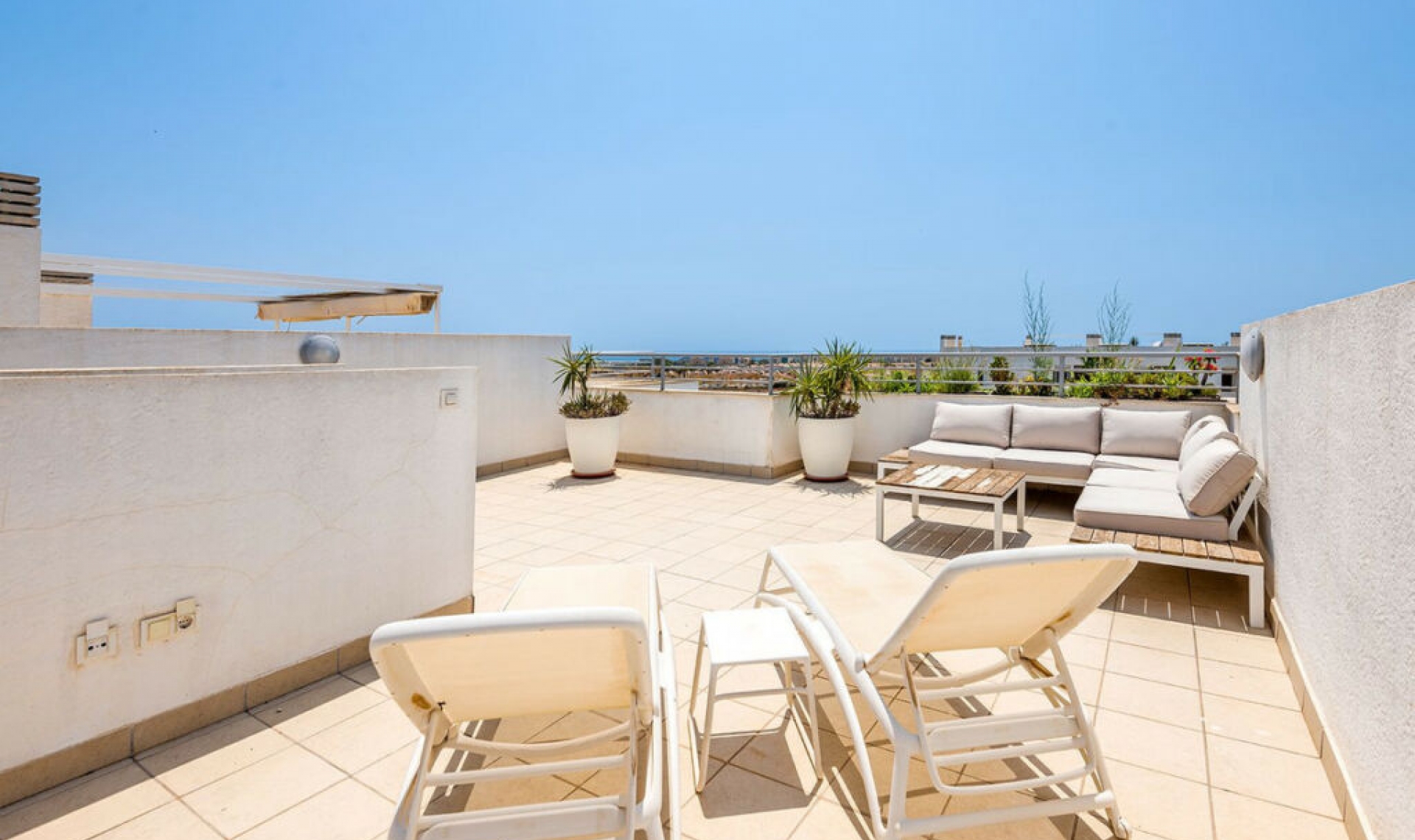 Resale - Apartment -
Lomas de Cabo Roig
