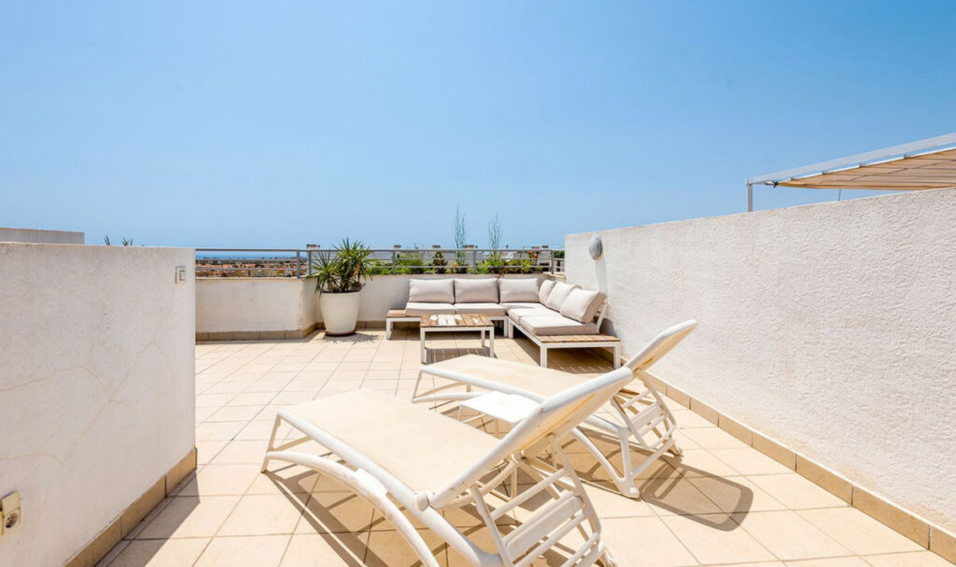 Resale - Apartment -
Lomas de Cabo Roig