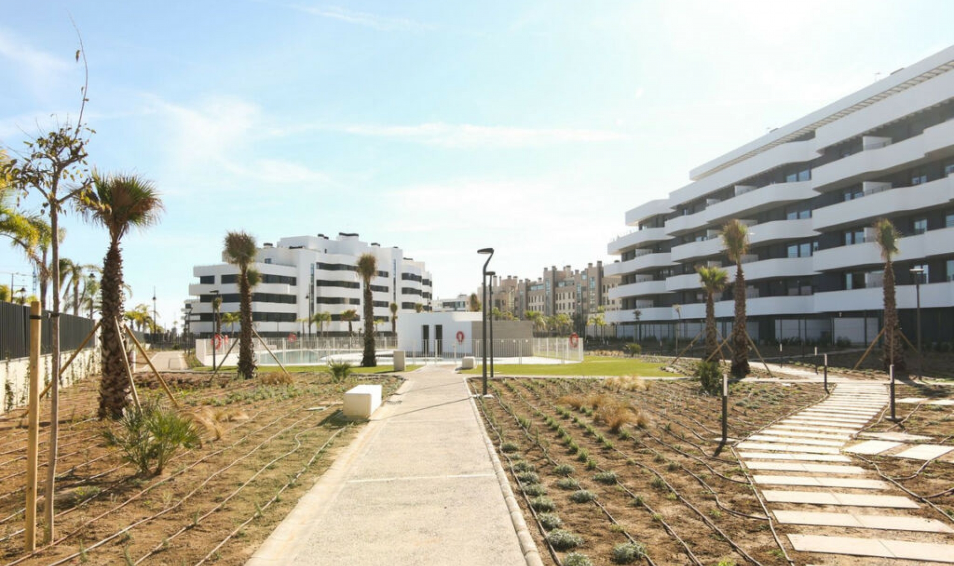 Resale - Apartment -
Los Alamos