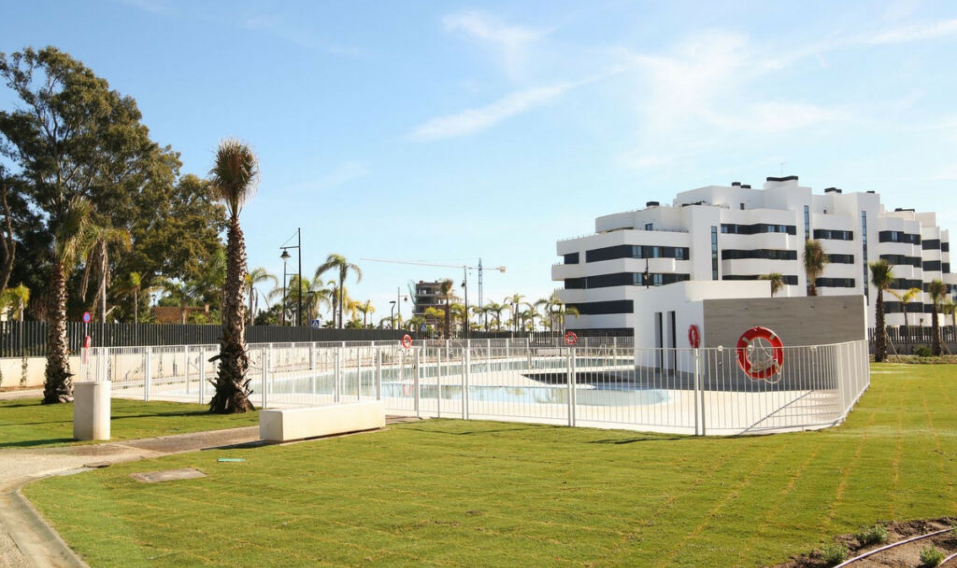 Resale - Apartment -
Los Alamos