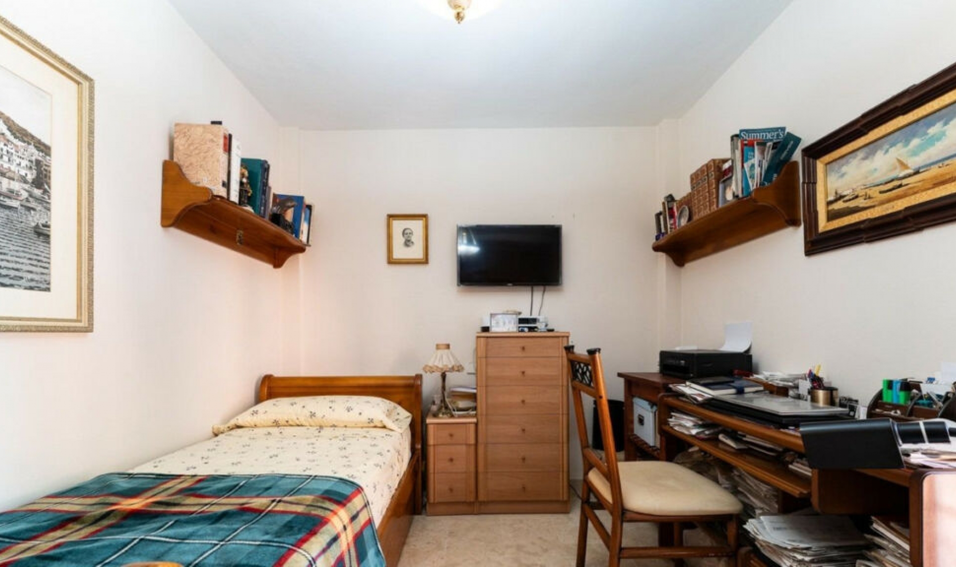 Resale - Apartment -
Los Alamos