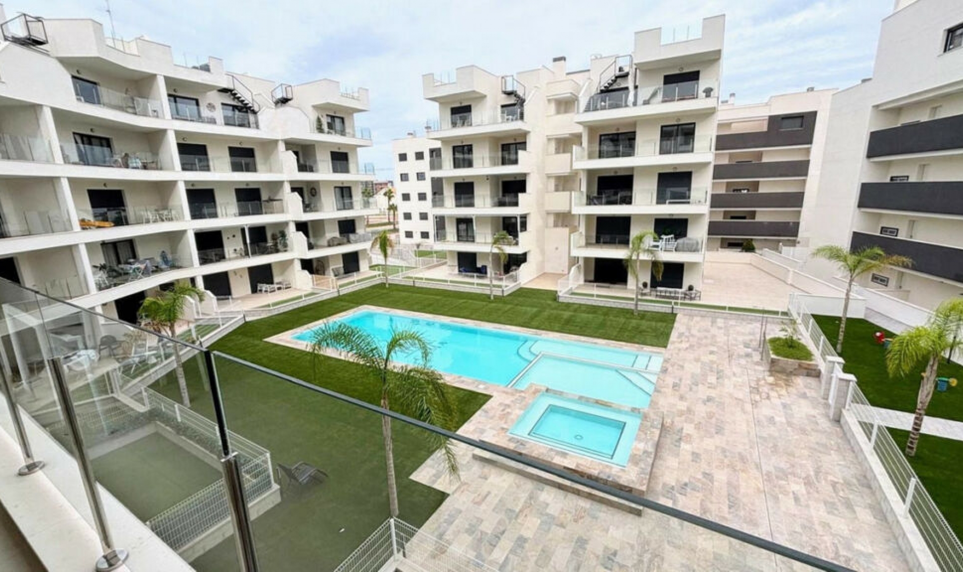Resale - Apartment -
Los Alcázares