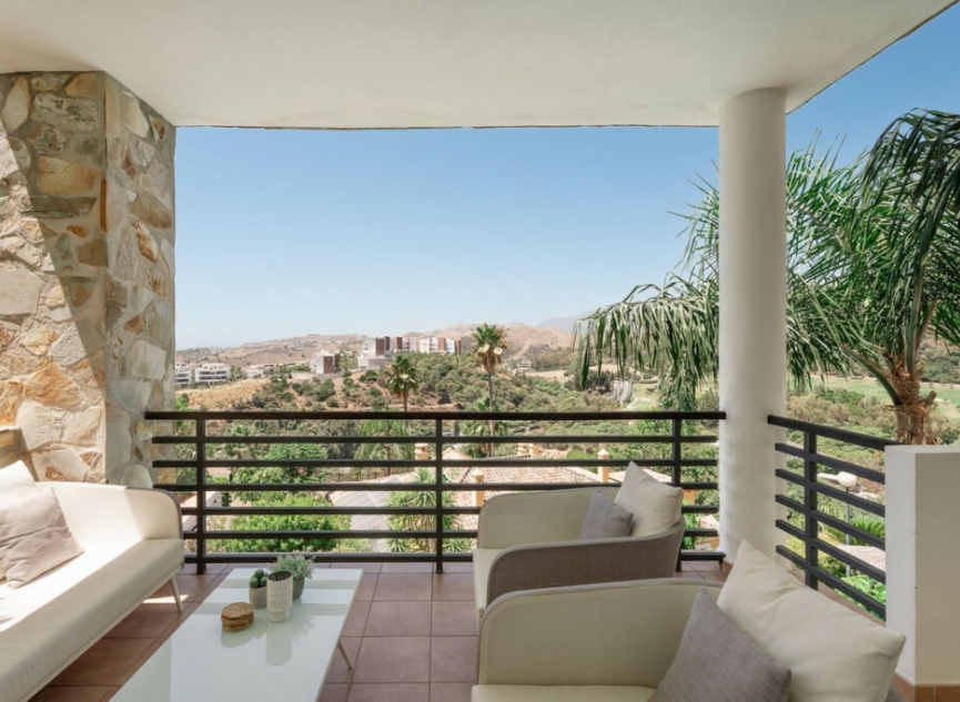 Resale - Apartment -
Los Almendros