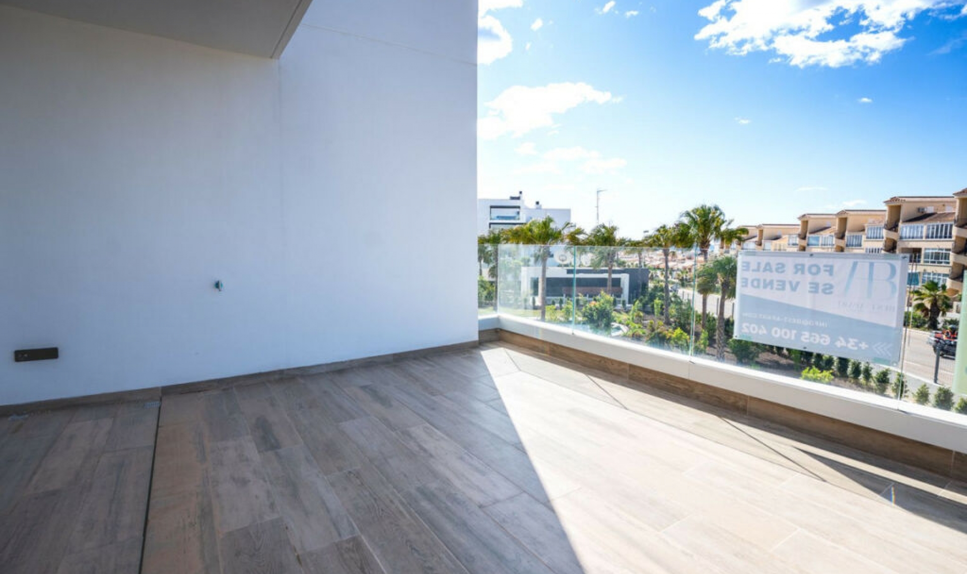 Resale - Apartment -
Los Altos