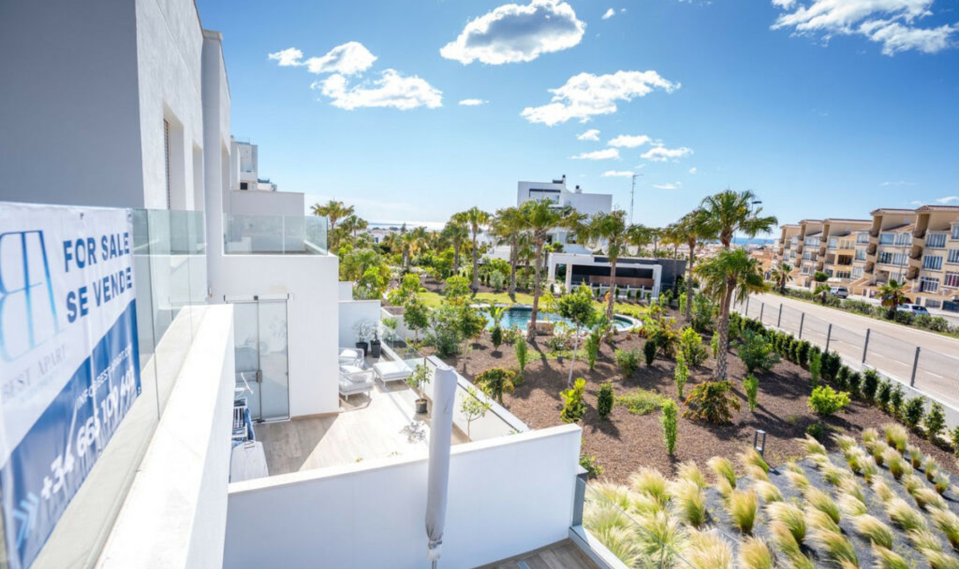 Resale - Apartment -
Los Altos