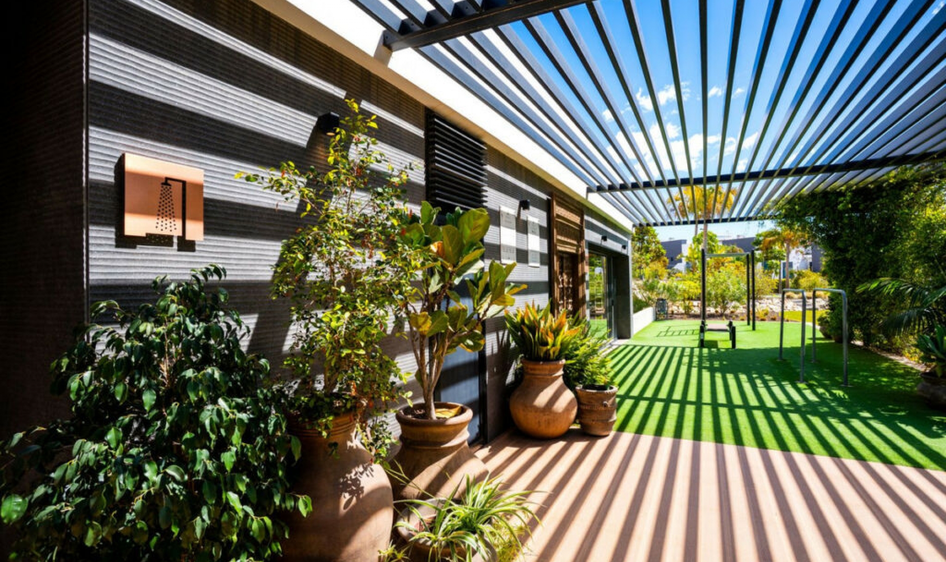 Resale - Apartment -
Los Altos