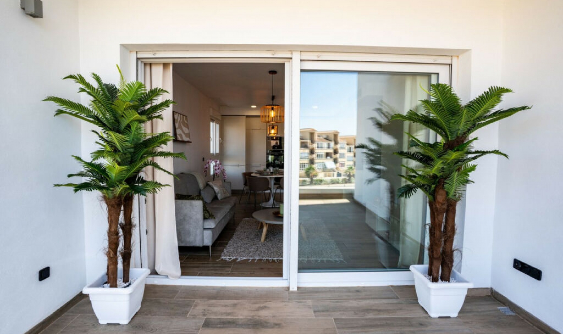 Resale - Apartment -
Los Altos