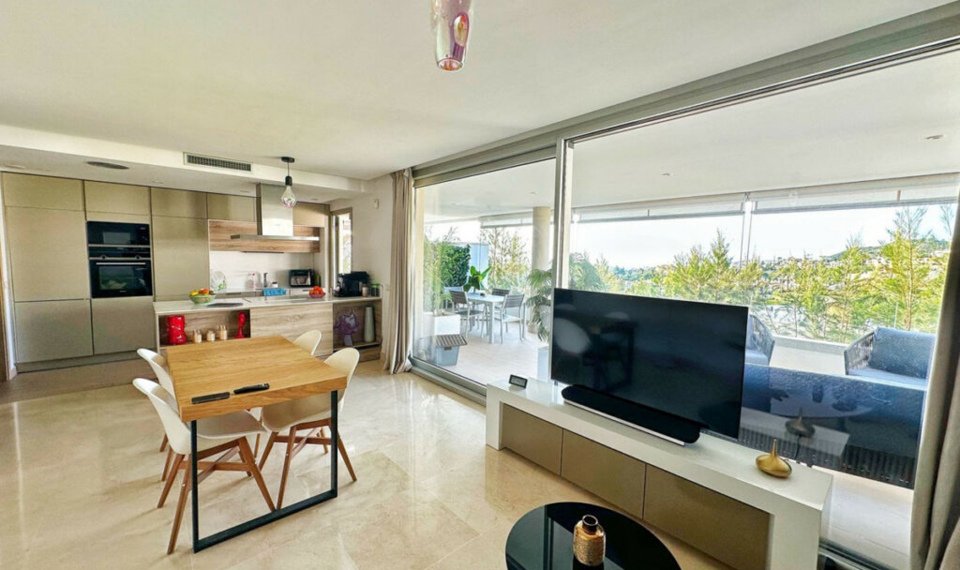 Resale - Apartment -
Los Arqueros