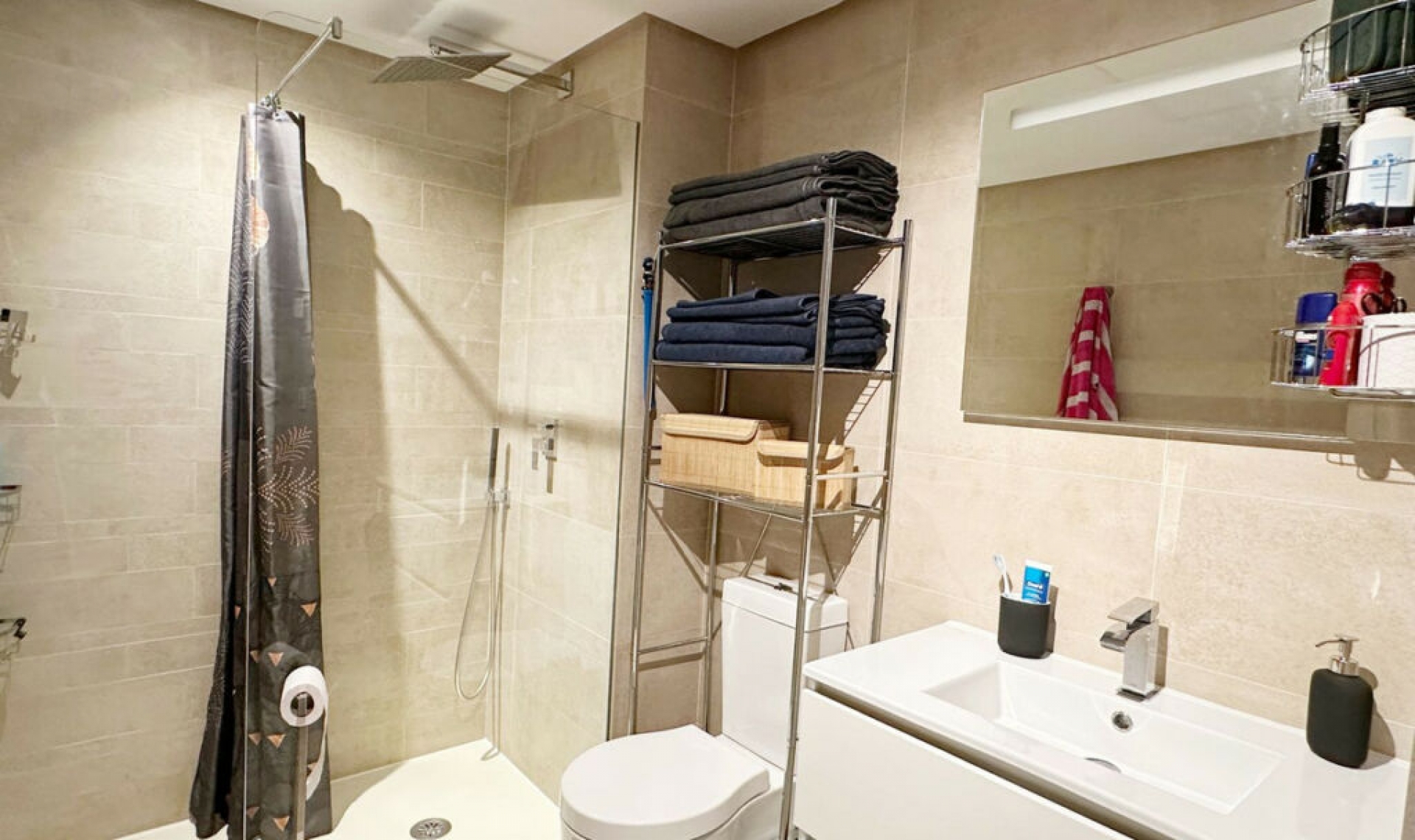 Resale - Apartment -
Los Arqueros