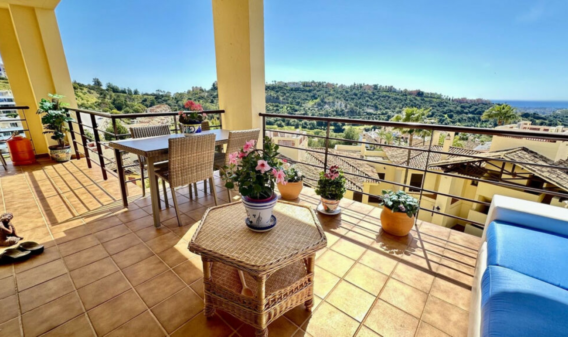 Resale - Apartment -
Los Arqueros