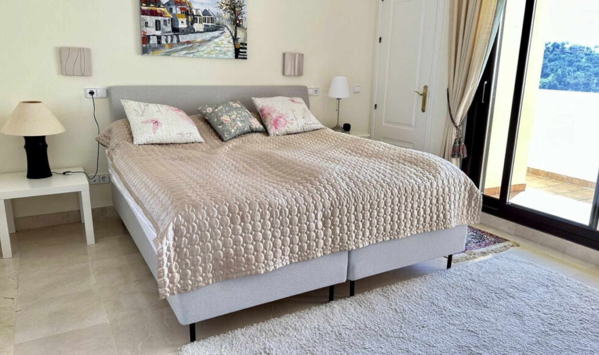 Resale - Apartment -
Los Arqueros