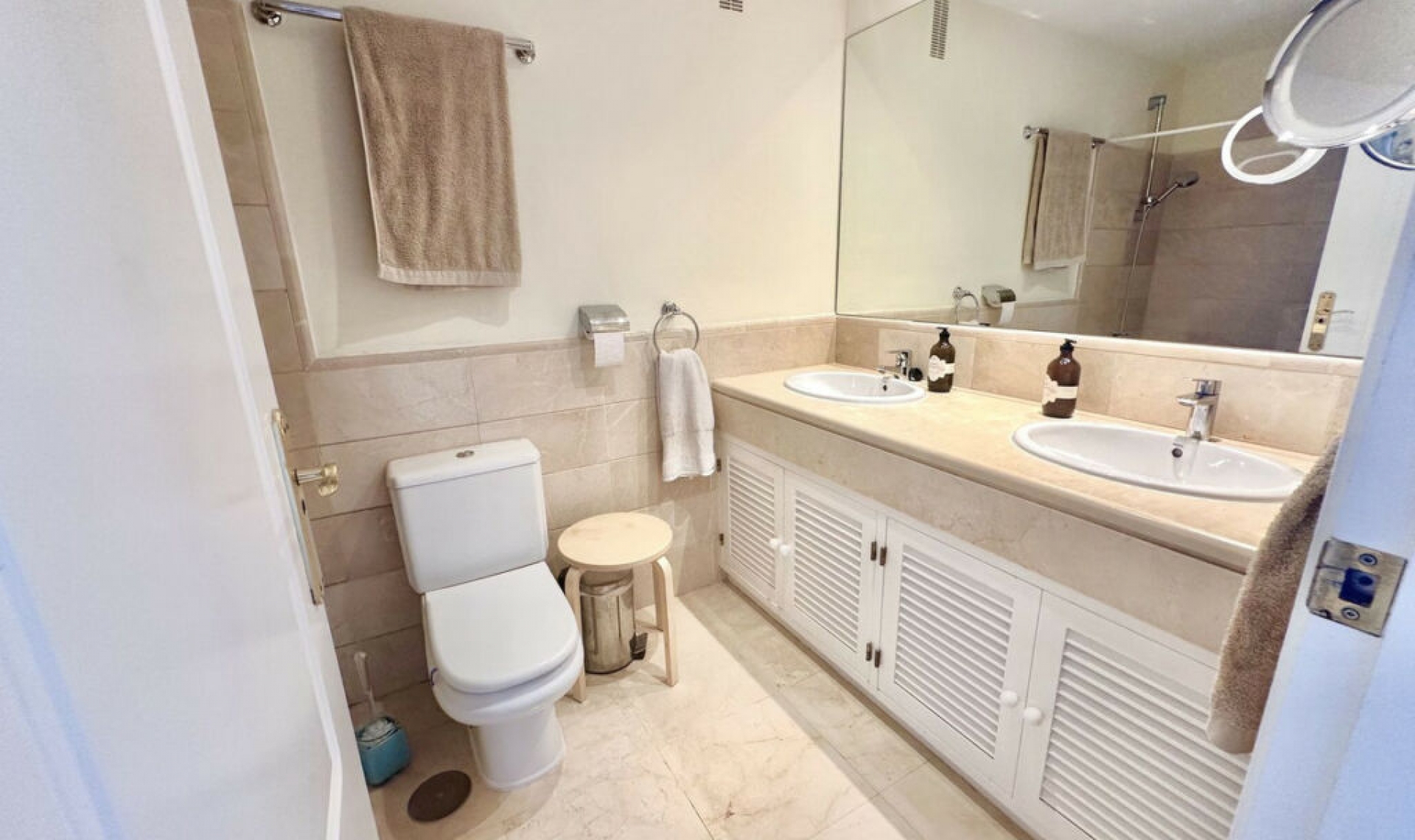 Resale - Apartment -
Los Arqueros