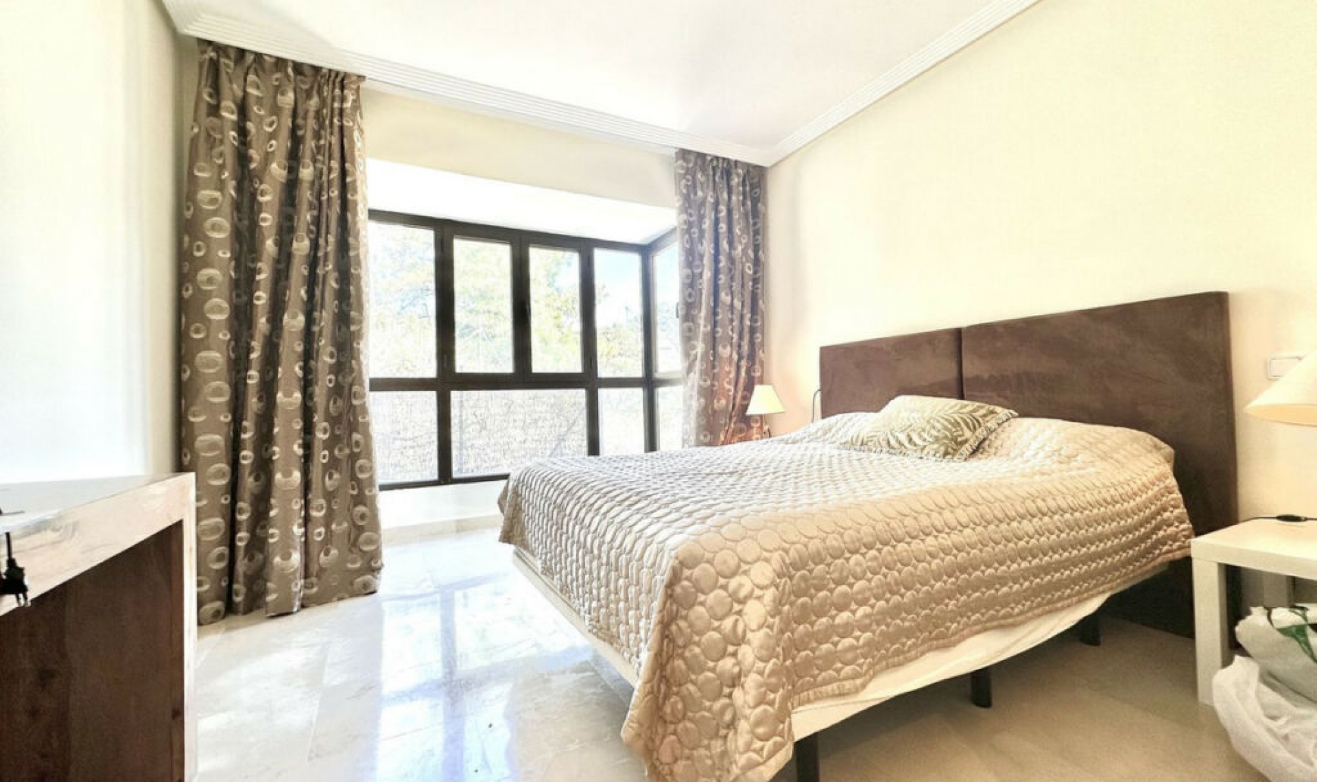 Resale - Apartment -
Los Arqueros