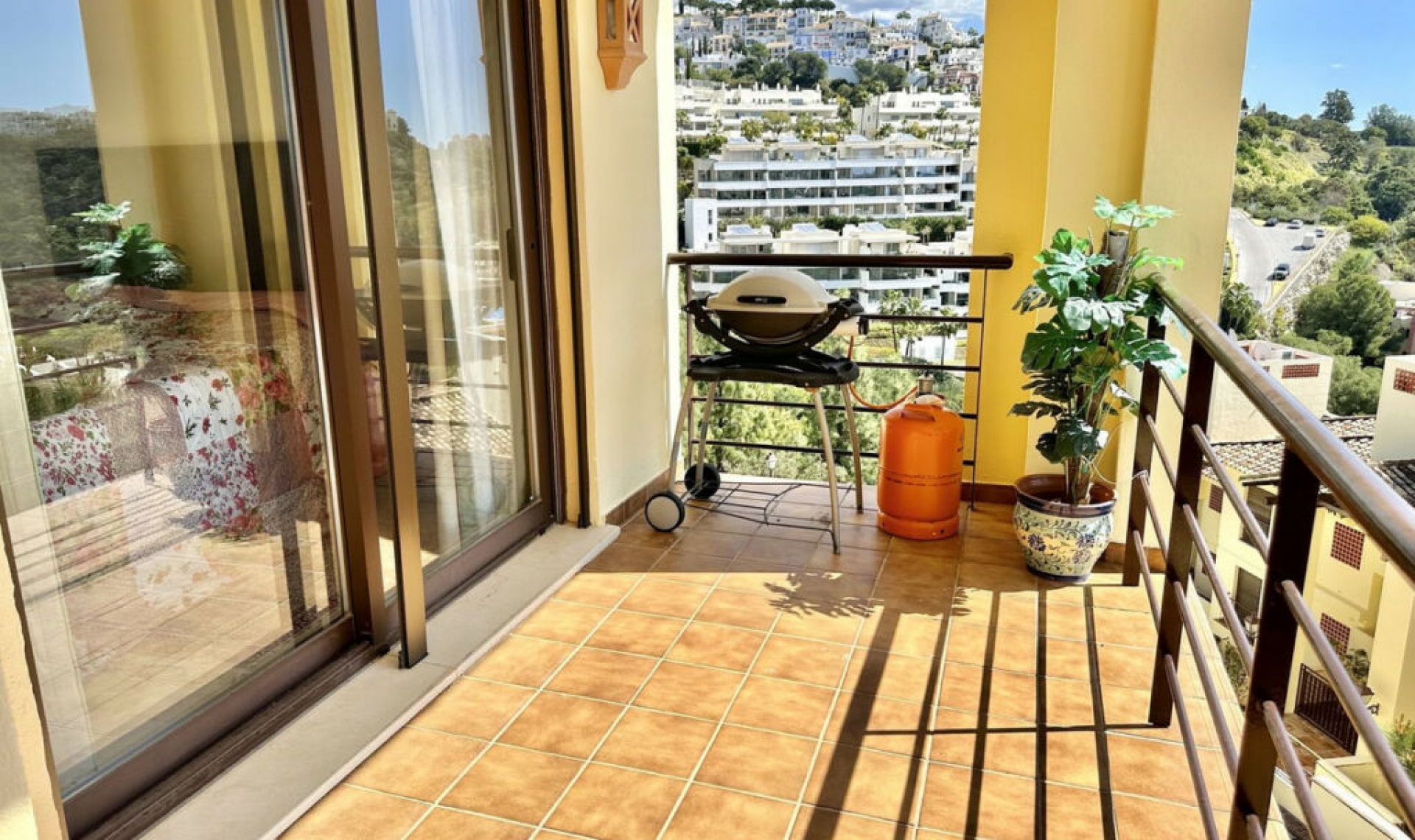 Resale - Apartment -
Los Arqueros