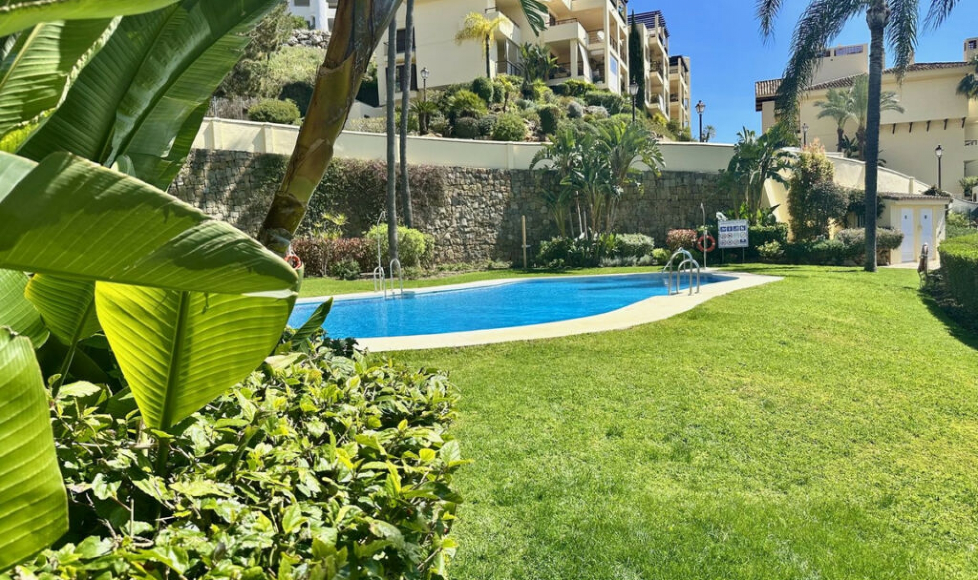 Resale - Apartment -
Los Arqueros