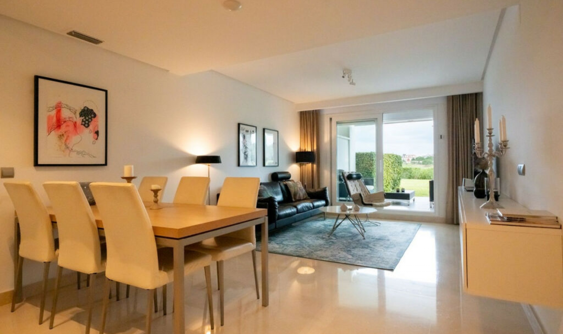Resale - Apartment -
Los Arqueros