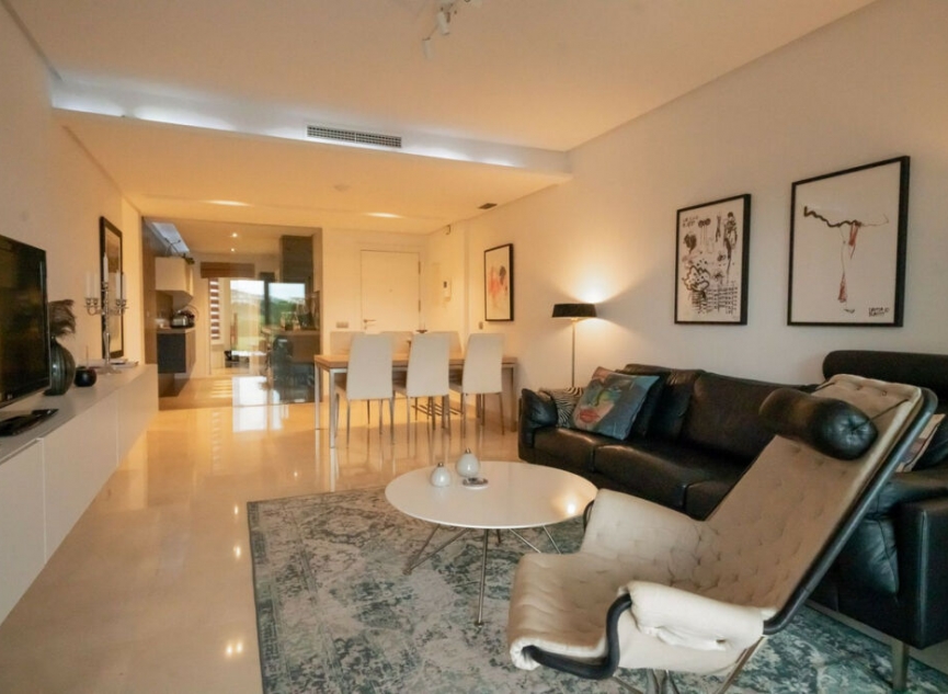 Resale - Apartment -
Los Arqueros
