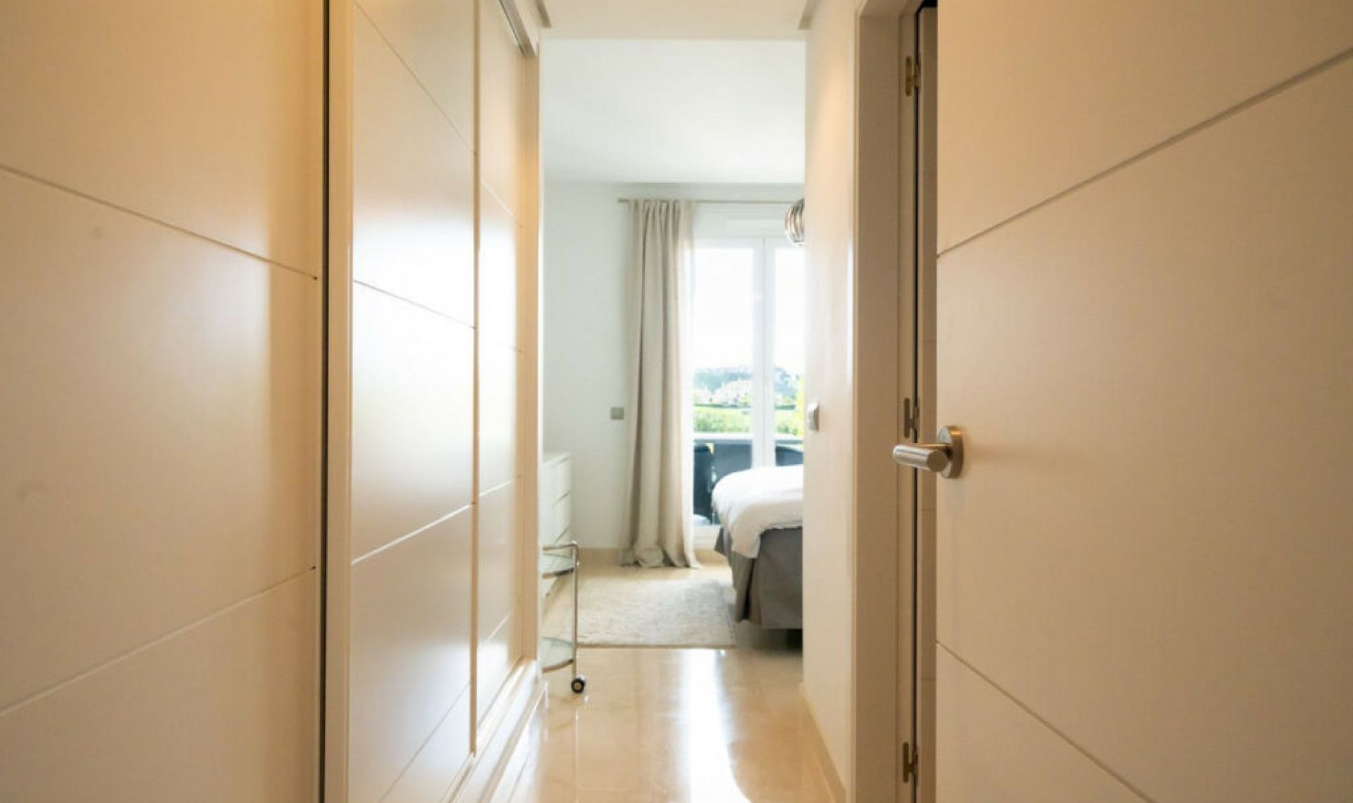 Resale - Apartment -
Los Arqueros