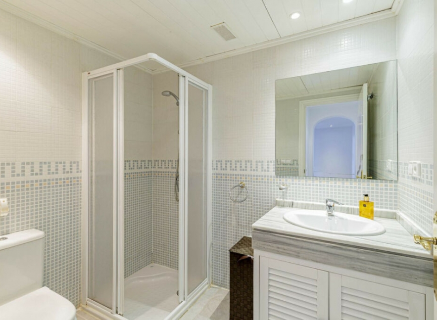 Resale - Apartment -
Los Arqueros