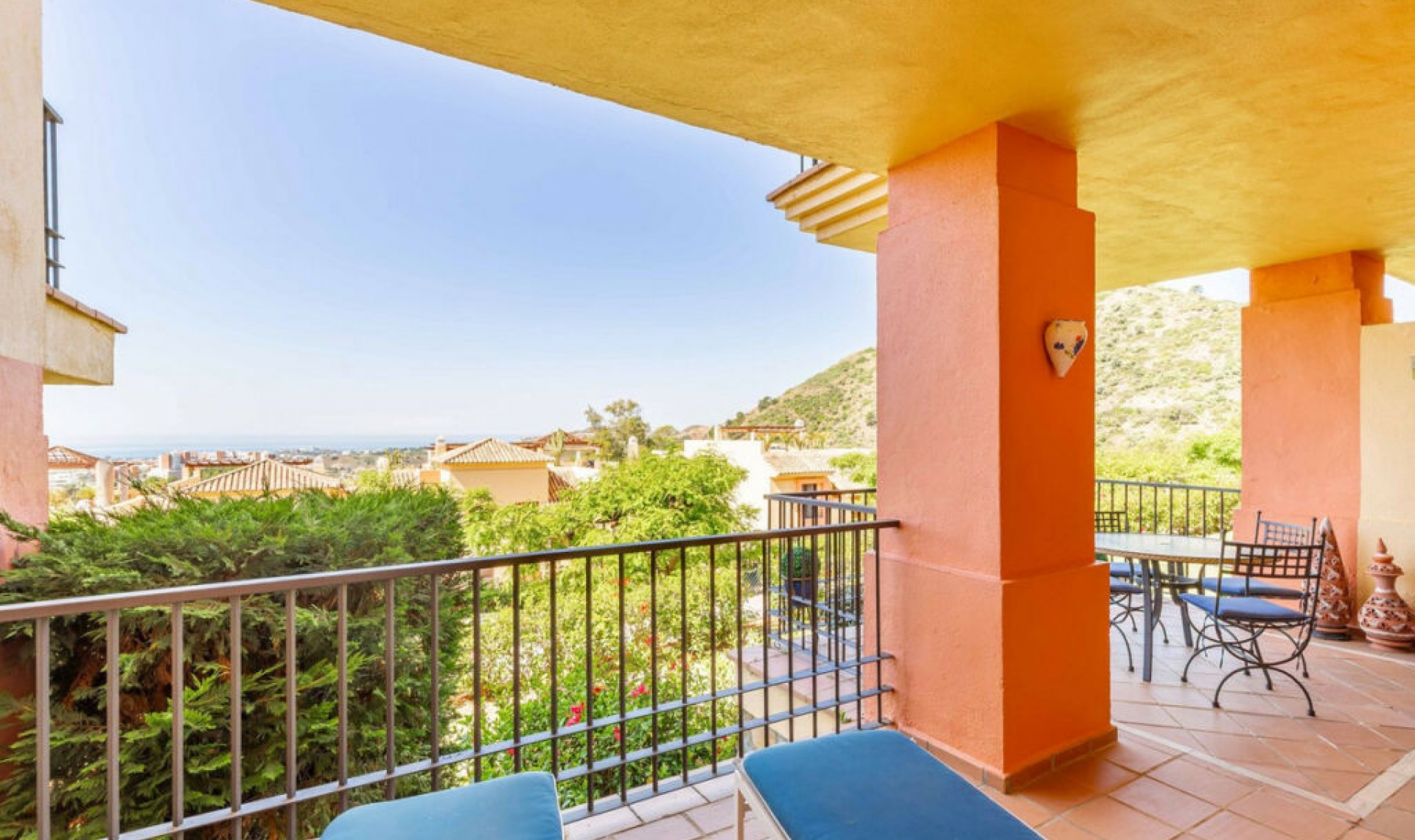 Resale - Apartment -
Los Arqueros