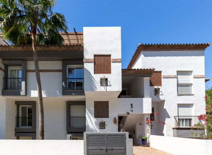 Resale - Apartment -
Los Arqueros