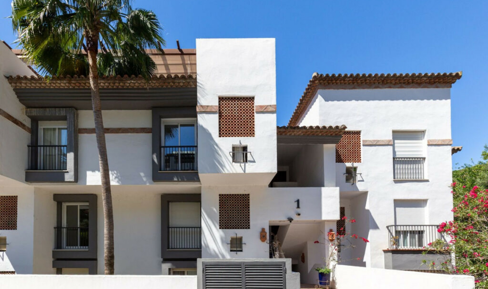 Resale - Apartment -
Los Arqueros