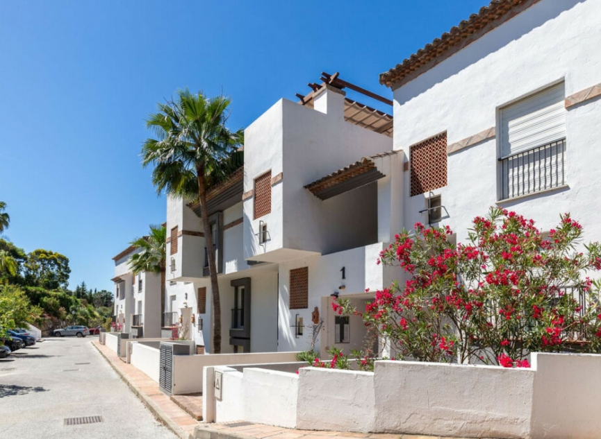 Resale - Apartment -
Los Arqueros