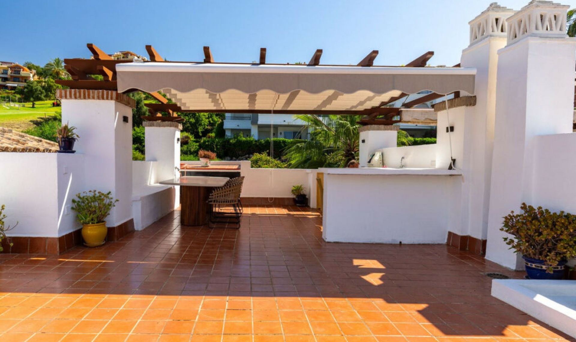 Resale - Apartment -
Los Arqueros