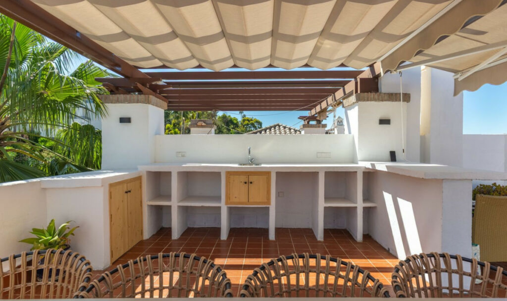 Resale - Apartment -
Los Arqueros