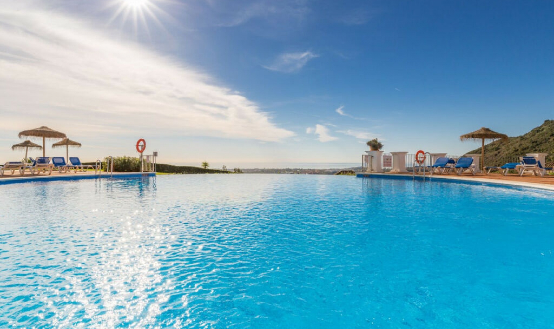 Resale - Apartment -
Los Arqueros