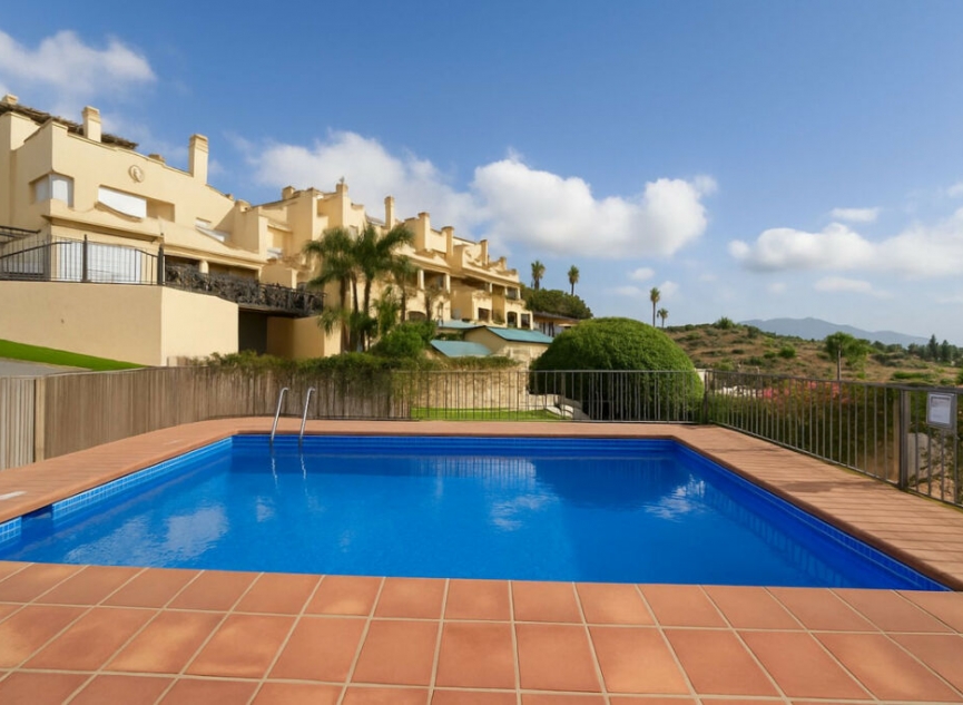 Resale - Apartment -
Los Arqueros