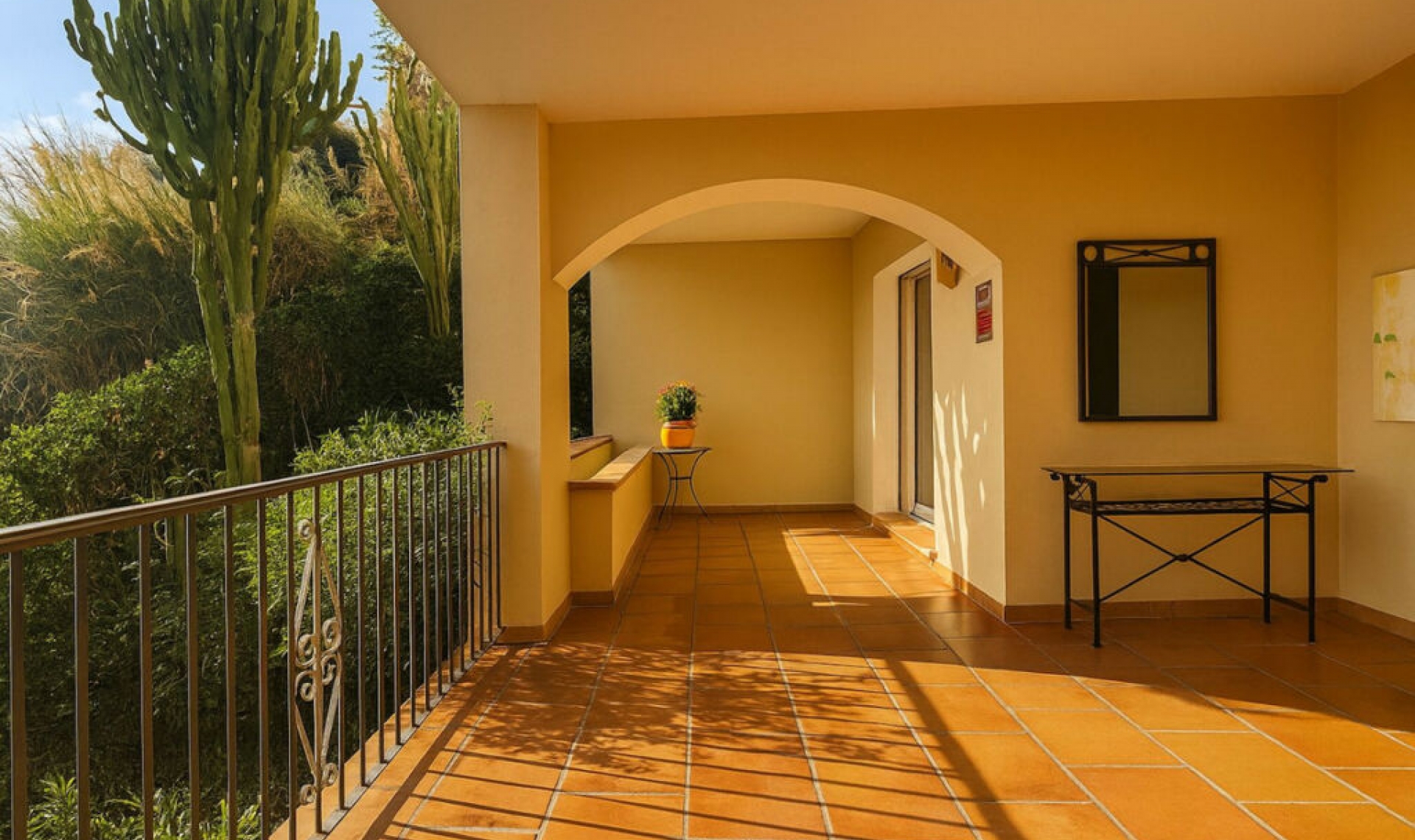 Resale - Apartment -
Los Arqueros